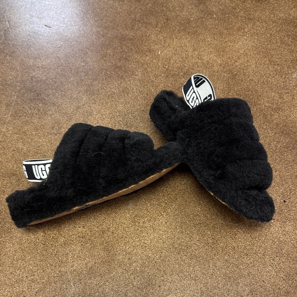 UGG Black Fuzzy Slides